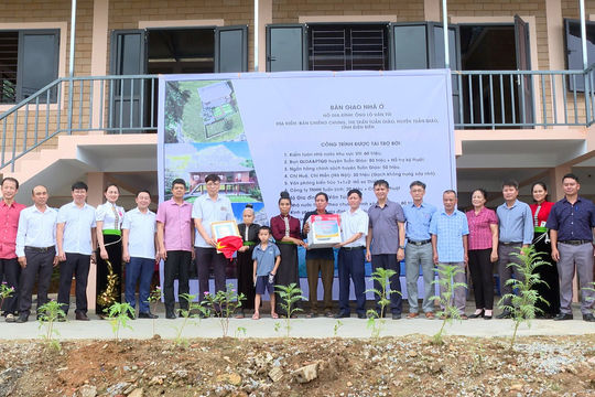 Kiểm toán nhà nước trao yêu thương tại huyện Tuần Giáo, tỉnh Điện Biên