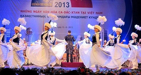 Triển khai hợp tác văn hóa Việt Nam - Kazakhstan giai đoạn 2025-2027 Triển khai hợp tác văn hóa Việt Nam - Kazakhstan giai đoạn 2025-2027