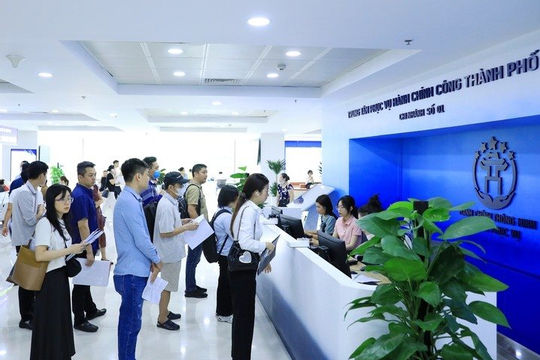 Hà Nội nỗ lực hiện thực hóa mục tiêu 100% thủ tục hành chính được tiếp nhận phi địa giới Hà Nội nỗ lực hiện thực hóa mục tiêu 100% thủ tục hành chính được tiếp nhận phi địa giới