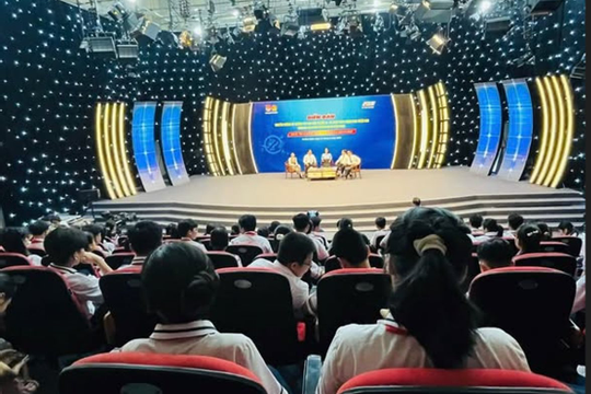 Bảo vệ tuổi thơ - Nói không với thuốc lá và chất kích thích