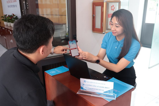 Quyết tâm “cán đích” mục tiêu phát triển người tham gia bảo hiểm xã hội, bảo hiểm y tế