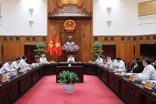 Thiết kế công cụ để quản lý được hàng hóa, thuế, hạn chế mặt trái của thương mại điện tử Thiết kế công cụ để quản lý được hàng hóa, thuế, hạn chế mặt trái của thương mại điện tử