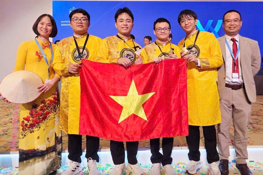 Lần đầu tiên Việt Nam giành 4 Huy chương Vàng  tại Olympic Hóa học Quốc tế   Lần đầu tiên Việt Nam giành 4 Huy chương Vàng  tại Olympic Hóa học Quốc tế