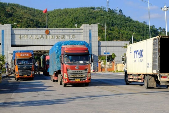 Cặp cửa khẩu Chi Ma - Ái Điểm: Khởi sắc mạnh mẽ Cặp cửa khẩu Chi Ma - Ái Điểm: Khởi sắc mạnh mẽ