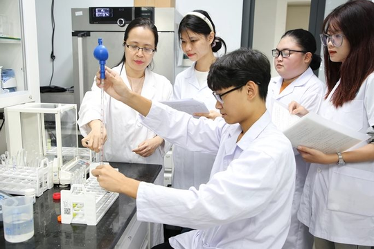 Kỷ nguyên mới, bài toán nguồn nhân lực