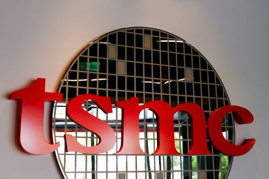 Giá trị vốn hóa của TSMC lần đầu tiên chạm mốc 1.000 tỷ USD Giá trị vốn hóa của TSMC lần đầu tiên chạm mốc 1.000 tỷ USD