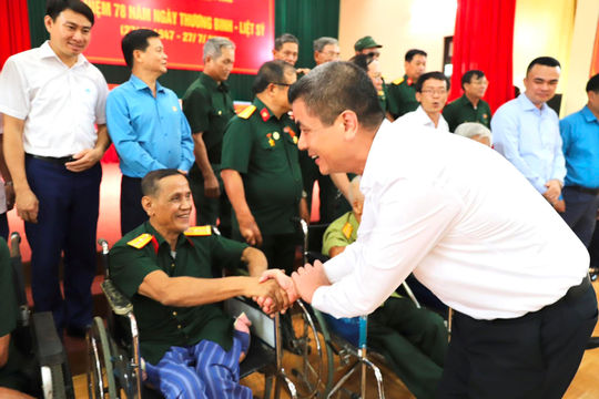 Supe Lâm Thao: Tri ân thương, bệnh binh tại Trung tâm Điều dưỡng Người có công tỉnh Phú Thọ  Supe Lâm Thao: Tri ân thương, bệnh binh tại Trung tâm Điều dưỡng Người có công tỉnh Phú Thọ