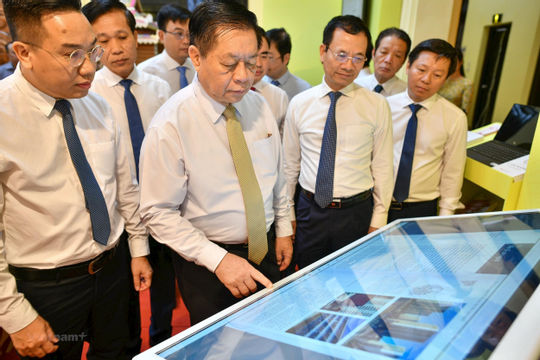 Phát triển ngành xuất bản: Đòn bẩy từ chuyển đổi số  Phát triển ngành xuất bản: Đòn bẩy từ chuyển đổi số