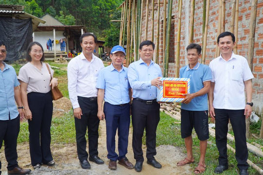 Thành phố Huế: Phấn đấu đạt mục tiêu giảm tỷ lệ hộ nghèo còn dưới 1,2%