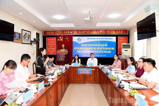 Trên 4.500 tỷ đồng vốn ủy thác hỗ trợ phụ nữ Tuyên Quang làm kinh tế Trên 4.500 tỷ đồng vốn ủy thác hỗ trợ phụ nữ Tuyên Quang làm kinh tế