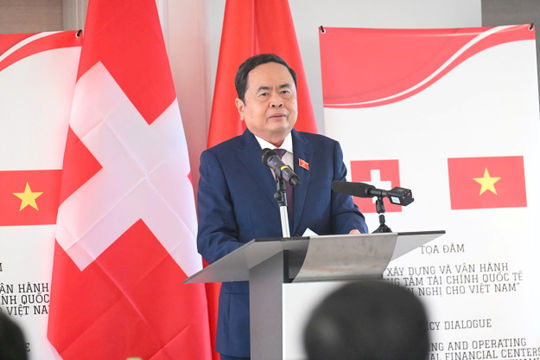 Xây dựng, vận hành Trung tâm tài chính quốc tế - Khuyến nghị cho Việt Nam Xây dựng, vận hành Trung tâm tài chính quốc tế - Khuyến nghị cho Việt Nam