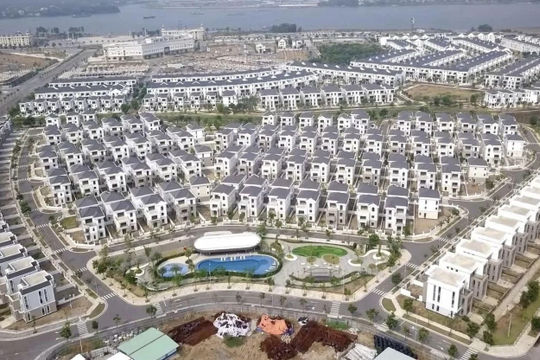 Tín dụng bất động sản tăng mạnh: Mừng hay lo? Tín dụng bất động sản tăng mạnh: Mừng hay lo?