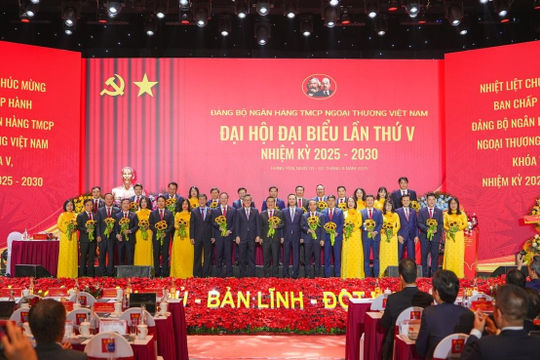 Vietcombank : Tiếp tục giữ vai trò “sếu đầu đàn”, dẫn dắt, tiên phong hiện thực hóa các mục tiêu phát triển đất nước