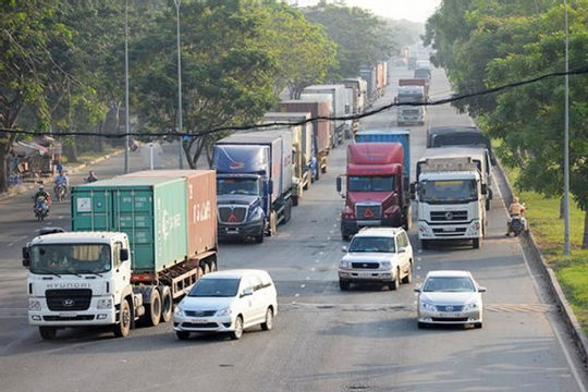 Vận tải đường bộ cần tái cấu trúc mạnh mẽ