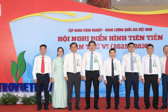 PV GAS nhận vinh danh Điển hình tiên tiến của Tập đoàn Công nghiệp - Năng lượng Quốc gia Việt Nam