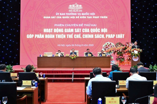 Lấy giám sát văn bản quy phạm pháp luật làm khâu đột phá Lấy giám sát văn bản quy phạm pháp luật làm khâu đột phá