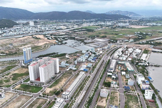 Quản lý nhà, đất công: Lỗ hổng kéo dài, nguy cơ thất thoát lớn