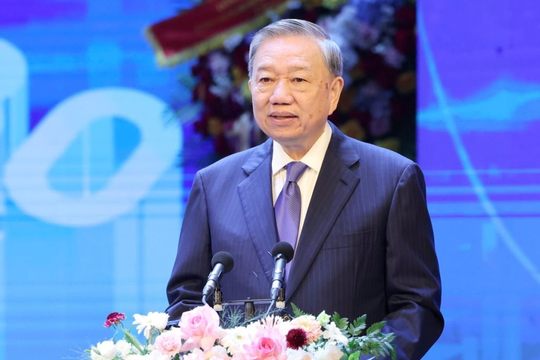 Ngành tài chính nhận Huân chương Độc lập hạng Nhất 