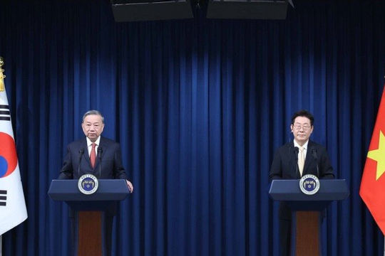 Tuyên bố chung về làm sâu sắc hơn quan hệ Đối tác chiến lược toàn diện Việt Nam - Hàn Quốc
