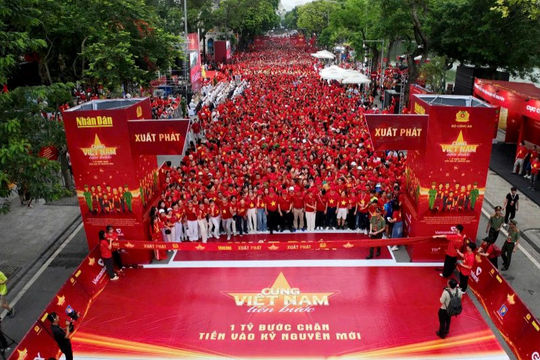 Hơn 1 triệu người cùng đi bộ tại 34 tỉnh, thành phố trên cả nước