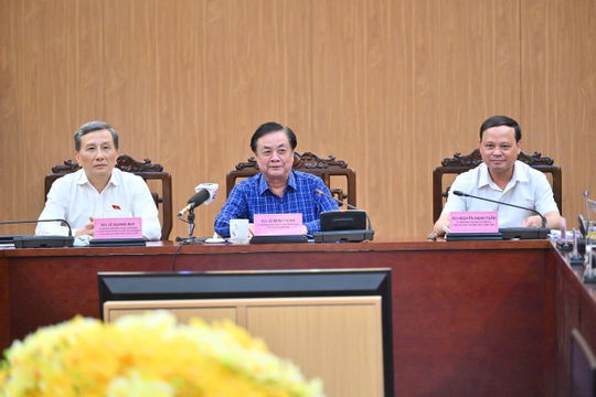 Bảo đảm tiến độ dự án đoạn Chợ Chu - Ngã ba Trung Sơn Bảo đảm tiến độ dự án đoạn Chợ Chu - Ngã ba Trung Sơn