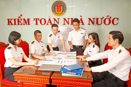 Xây dựng nguồn nhân lực tinh gọn, hoạt động hiệu năng, hiệu lực, hiệu quả