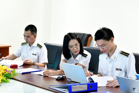Kiểm toán nhà nước góp ý hoàn thiện Luật Quản lý nợ công: Tăng cường minh bạch, đảm bảo an toàn tài chính quốc gia Kiểm toán nhà nước góp ý hoàn thiện Luật Quản lý nợ công: Tăng cường minh bạch, đảm bảo an toàn tài chính quốc gia