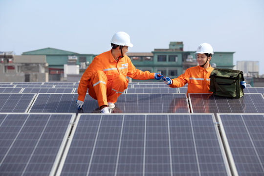 Lợi ích kép của điện mặt trời mái nhà