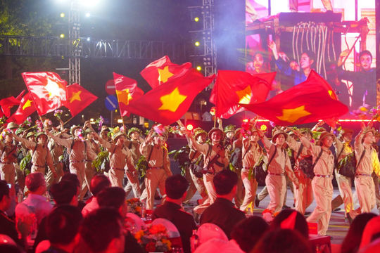 Ký ức về mùa Thu lịch sử