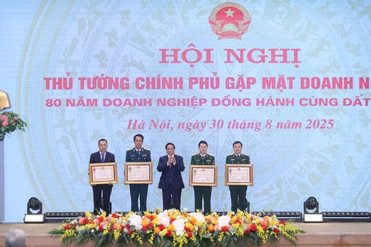 Đổi mới tư duy, quyết liệt hành động, khơi thông mọi nguồn lực cho phát triển đất nước