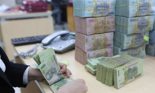 Tăng trưởng tín dụng đi đôi với kiểm soát rủi ro Tăng trưởng tín dụng đi đôi với kiểm soát rủi ro