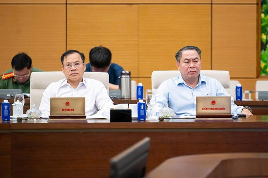 Phát hiện, xử lý tham nhũng, tiêu cực qua thanh tra, kiểm toán tiếp tục được đẩy mạnh Phát hiện, xử lý tham nhũng, tiêu cực qua thanh tra, kiểm toán tiếp tục được đẩy mạnh