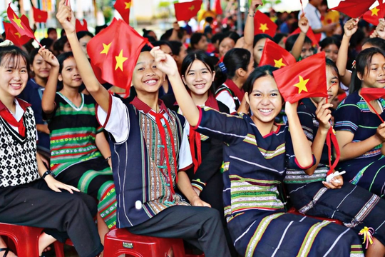 14 đối tượng được miễn học phí 14 đối tượng được miễn học phí