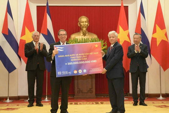 MB đồng hành bồi đắp và lan tỏa tình hữu nghị Việt Nam - Cuba MB đồng hành bồi đắp và lan tỏa tình hữu nghị Việt Nam - Cuba