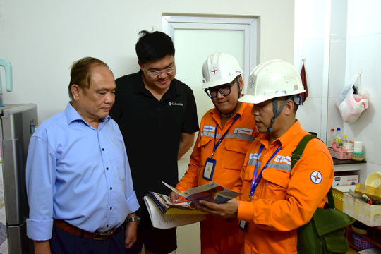 Bộ Công Thương lên kế hoạch thí điểm giá điện hai thành phần từ 2026 Bộ Công Thương lên kế hoạch thí điểm giá điện hai thành phần từ 2026