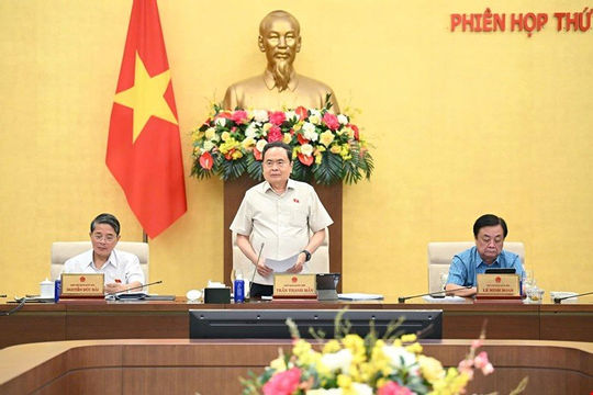 Kỳ họp thứ 10, Quốc hội khóa XV dự kiến làm việc khoảng 42 ngày Kỳ họp thứ 10, Quốc hội khóa XV dự kiến làm việc khoảng 42 ngày