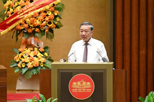 Tổng Bí thư Tô Lâm: Phong trào “Bình dân học vụ số” phải trở thành phong trào cách mạng, toàn dân, toàn diện, bao trùm Tổng Bí thư Tô Lâm: Phong trào “Bình dân học vụ số” phải trở thành phong trào cách mạng, toàn dân, toàn diện, bao trùm