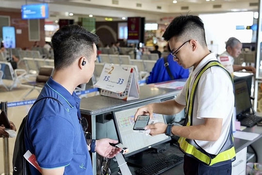 Triển khai sinh trắc học trên VneID tại 100% cảng hàng không toàn quốc