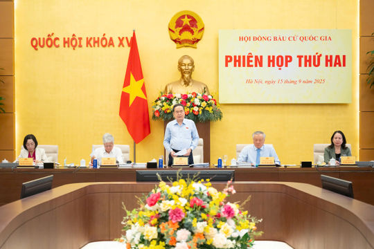 Bảo đảm mọi quy trình bầu cử được thực hiện trên cơ sở biểu mẫu chuẩn hóa