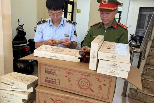 Đội QLTT số 5: Xử phạt hơn 150 triệu đồng các vụ vi phạm thực phẩm, đồ chơi dịp Trung thu