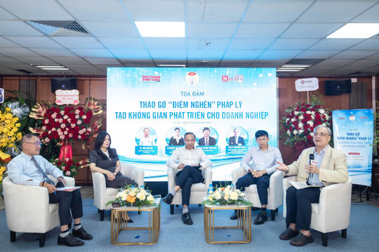 Đẩy mạnh cải cách thể chế, kiến tạo không gian phát triển cho doanh nghiệp