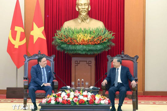 Tổng Bí thư: Việt Nam luôn coi Hoa Kỳ là đối tác có tầm quan trọng chiến lược