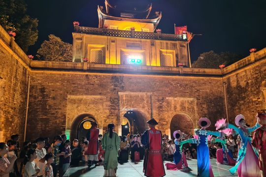 Lùi thời gian tổ chức Lễ hội Văn hóa Thế giới tại Hà Nội lần thứ nhất