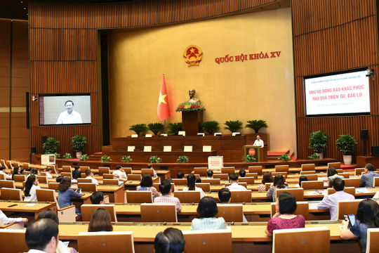 Quốc hội quyên góp ủng hộ đồng bào khắc phục hậu quả thiên tai, bão lũ