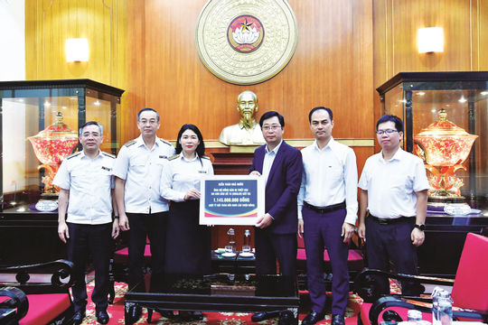 Bão chồng bão: Yêu cầu cấp bách nâng cao năng lực ứng phó thiên tai Bão chồng bão: Yêu cầu cấp bách nâng cao năng lực ứng phó thiên tai