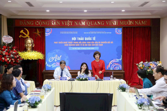 Có chính sách thúc đẩy phát triển các ngành nghệ thuật chuyển đổi số