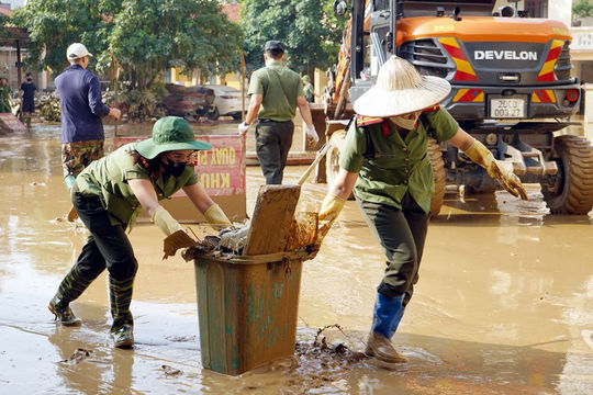 Gần 144,5 tỷ đồng ủng hộ Thái Nguyên khắc phục hậu quả mưa lũ Gần 144,5 tỷ đồng ủng hộ Thái Nguyên khắc phục hậu quả mưa lũ