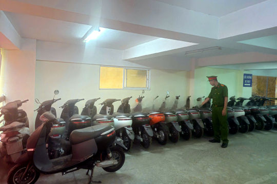 Hà Nội: Triệt phá đường dây sản xuất xe máy điện giả, hé lộ nhiều “lỗ hổng” trong quản lý