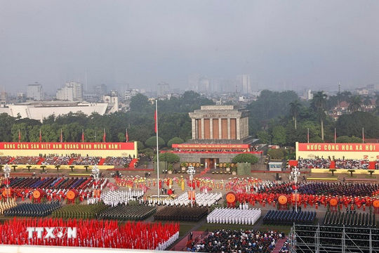 Giữ vững hòa bình, ổn định để phát triển đất nước giàu mạnh