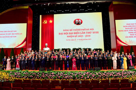 75 đồng chí trúng cử Ban Chấp hành Đảng bộ thành phố Hà Nội khóa XVIII 75 đồng chí trúng cử Ban Chấp hành Đảng bộ thành phố Hà Nội khóa XVIII